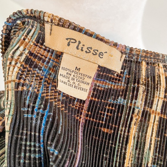 Plisse Vintage 90’s Cropped Pleated Tank Top - Picture 9 of 9